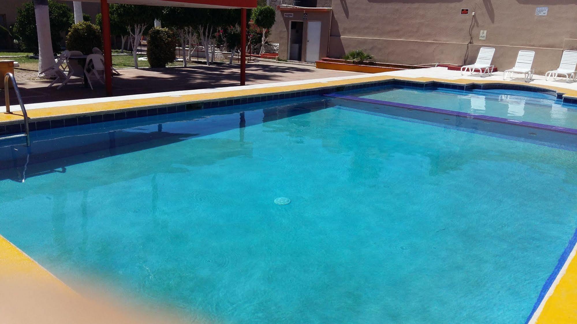 Hotel Malibu Guaymas Exterior photo